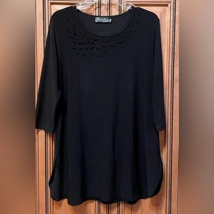 SYMPLI Black tunic top with cut out design*Size 8*